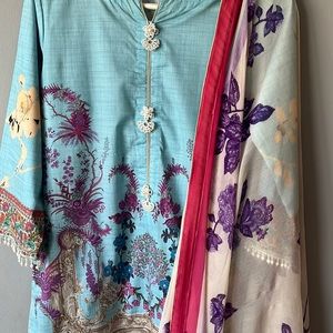 Sana Safinaz Lawn 2020 Pakistani Kameez Dupatta 2 piece